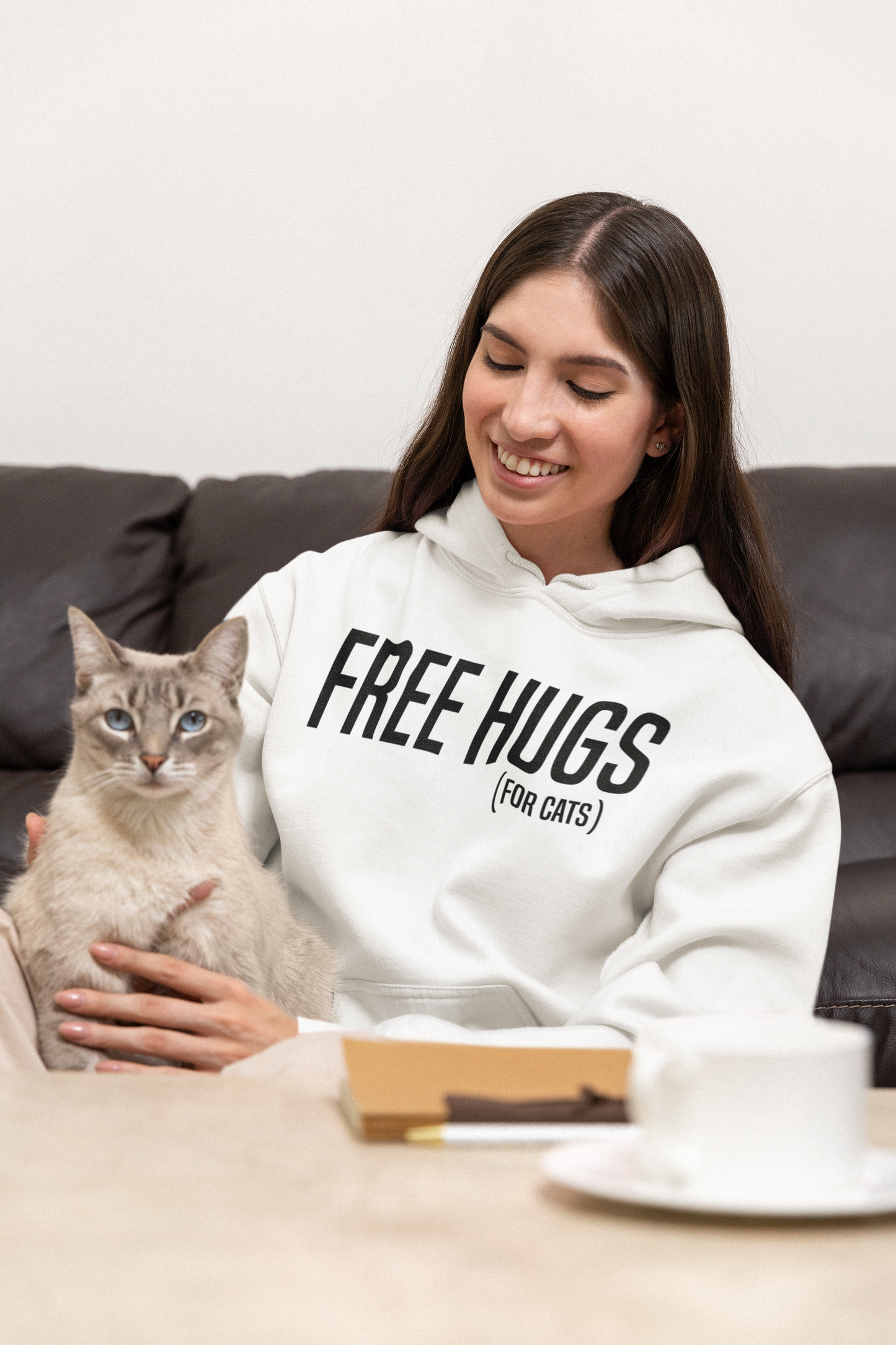 Free Hugs ( For Cats ) - TontikShop Köpek ve Kedi Sahipleri için Kapüşonlu Sweatshirt Serisi - Komik Kedi Köpek Kapüşonlu Sweatshirt